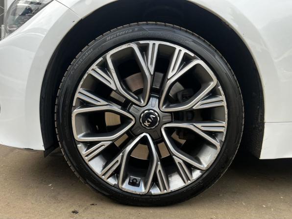 Kia Stinger I с пробегом 2019 года, цена 2 730 000 рублей, 75000 км, лифтбек, Автокод Объявления