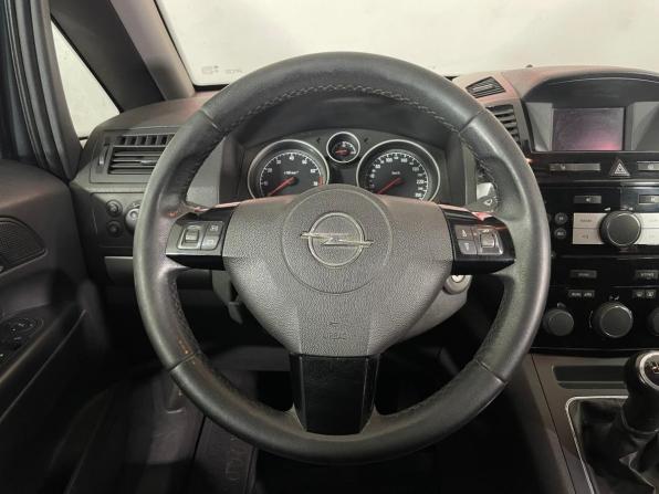 Opel Zafira B Рестайлинг с пробегом 2010 года, цена 669 000 рублей, 241426 км, минивэн, Автокод Объявления