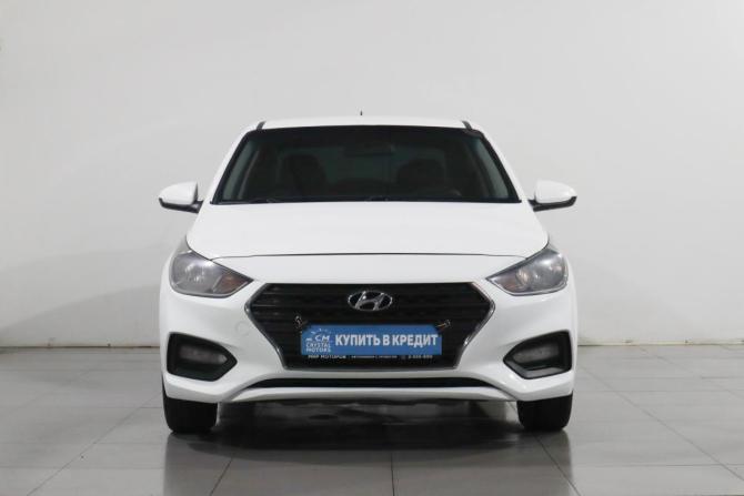 Hyundai Solaris II с пробегом 2017 года, цена 1 129 000 рублей, 141200 км, седан, Автокод Объявления