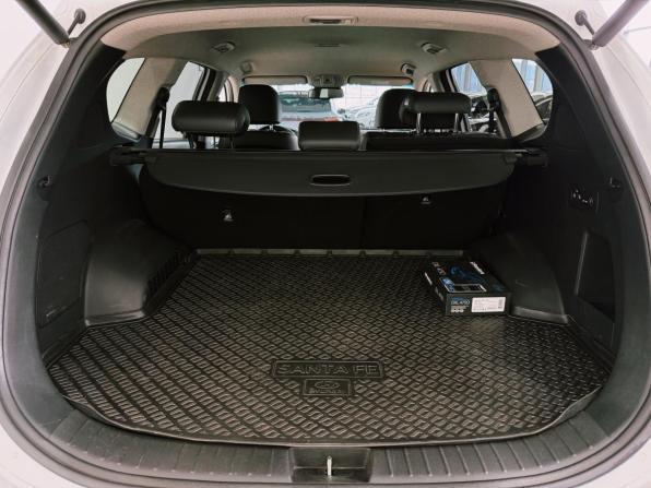 Hyundai Santa Fe IV Рестайлинг с пробегом 2020 года, цена 3 500 000 рублей, 100453 км, внедорожник, Автокод Объявления