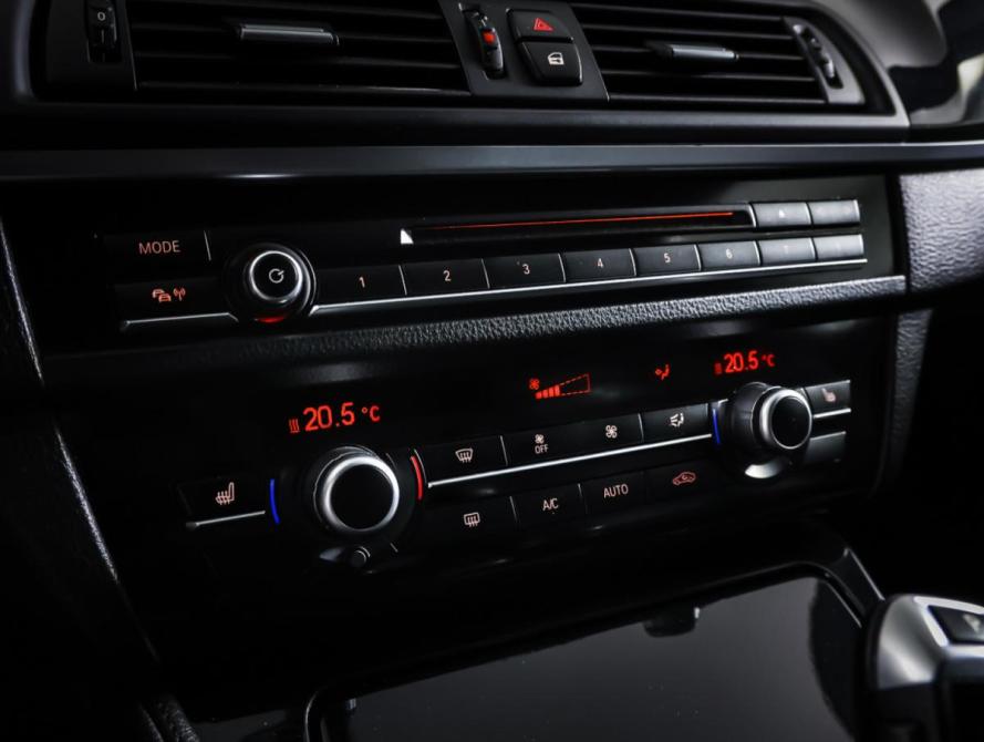 BMW 5 серии VI (F10/F11/F07) Рестайлинг Москва  - изображение 19
