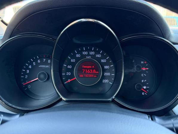 Kia Rio III с пробегом 2013 года, цена 750 000 рублей, 181000 км, седан, Автокод Объявления