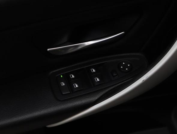 BMW 3 серии VI (F3x) с пробегом 2014 года, цена 1 490 000 рублей, 128349 км, седан, Автокод Объявления