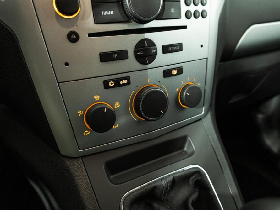 Opel Zafira B Рестайлинг Санкт-Петербург  - изображение 15