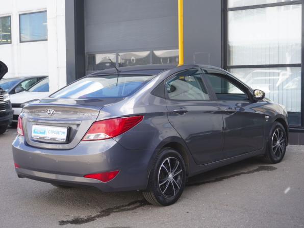 Hyundai Solaris I Рестайлинг с пробегом 2015 года, цена 1 010 000 рублей, 122000 км, седан, Автокод Объявления
