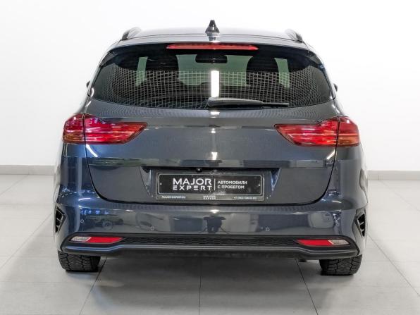 Kia Ceed III Рестайлинг с пробегом 2022 года, цена 2 305 000 рублей, 86279 км, универсал, Автокод Объявления