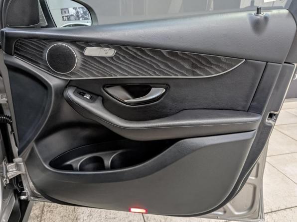 Mercedes-Benz GLC I (X253) Рестайлинг с пробегом 2021 года, цена 4 550 000 рублей, 80300 км, внедорожник, Автокод Объявления