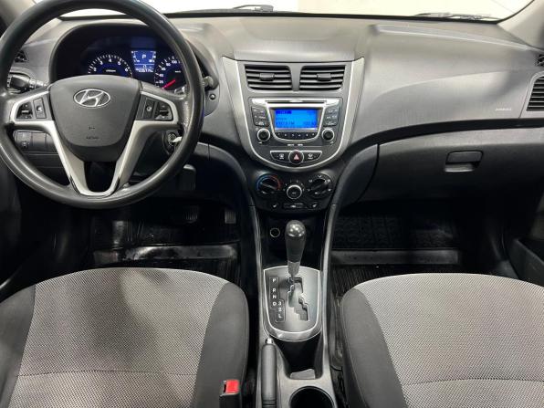 Hyundai Solaris I с пробегом 2012 года, цена 780 000 рублей, 235000 км, седан, Автокод Объявления