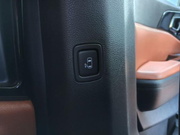 Kia Carnival IV с пробегом 2021 года, цена 3 899 000 рублей, 116400 км, минивэн, Автокод Объявления