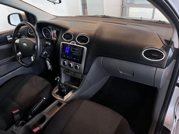 Ford Focus II Рестайлинг с пробегом 2010 года, цена 600 000 рублей, 120313 км, седан, Автокод Объявления