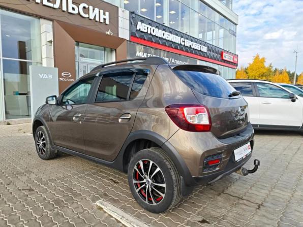 Renault Sandero II Рестайлинг с пробегом 2019 года, цена 1 070 334 рубля, 112557 км, хэтчбек, Автокод Объявления