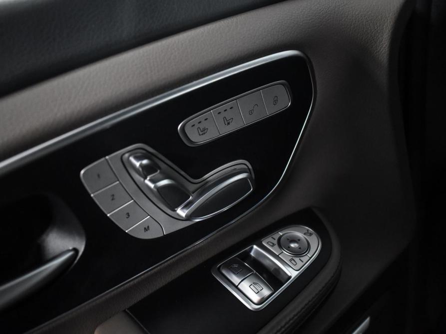 Mercedes-Benz V-Класс III (W447) Рестайлинг Санкт-Петербург  - изображение 19