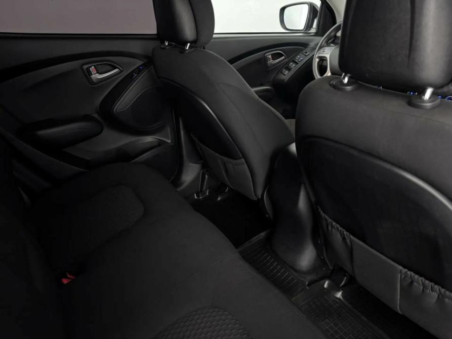 Hyundai ix35 I Псков  - изображение 13