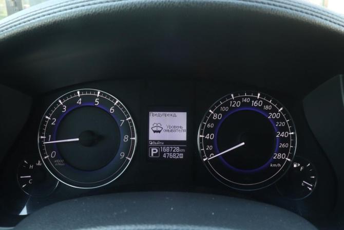 Infiniti QX50 I Рестайлинг с пробегом 2016 года, цена 2 099 000 рублей, 180000 км, внедорожник, Автокод Объявления