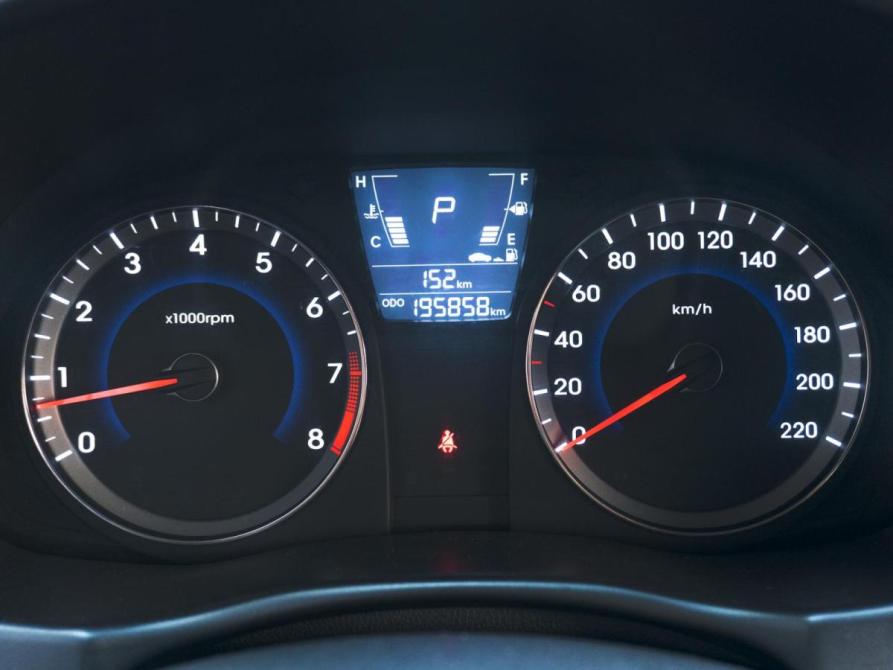 Hyundai Solaris I Кропоткин  - изображение 21