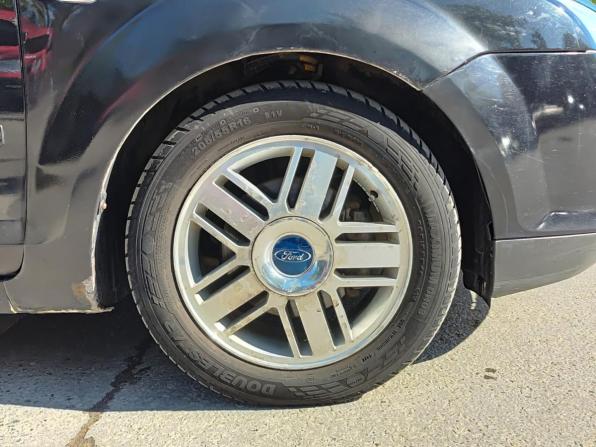 Ford Focus II с пробегом 2007 года, цена 275 000 рублей, 241618 км, седан, Автокод Объявления