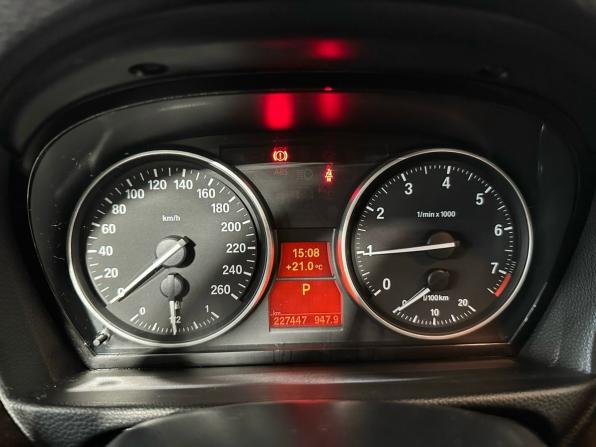 BMW 3 серии V (E90/E91/E92/E93) Рестайлинг с пробегом 2011 года, цена 1 150 000 рублей, 227197 км, седан, Автокод Объявления