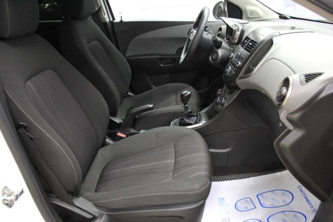Chevrolet Aveo II с пробегом 2015 года, цена 695 000 рублей, 172145 км, седан, Автокод Объявления