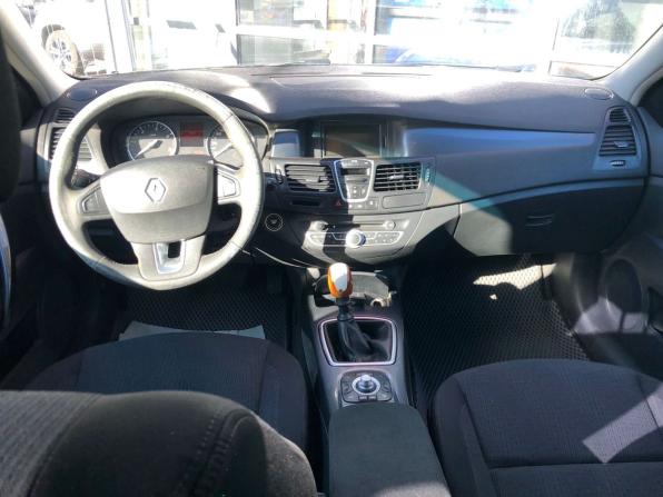 Renault Laguna III Рестайлинг с пробегом 2010 года, цена 400 000 рублей, 364000 км, универсал, Автокод Объявления