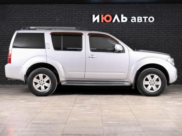 Nissan Pathfinder III с пробегом 2007 года, цена 800 000 рублей, 265700 км, внедорожник, Автокод Объявления