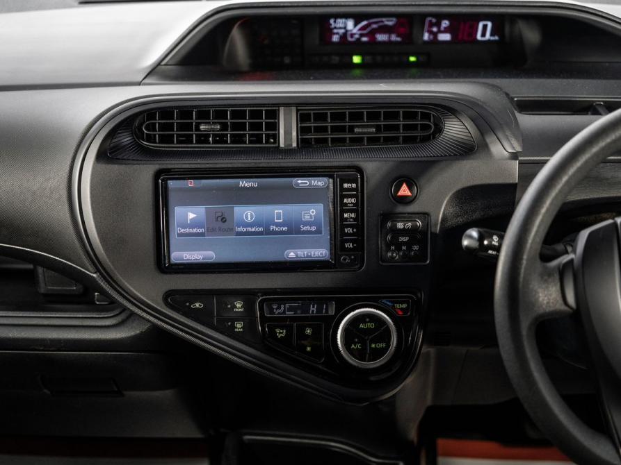 Toyota Aqua I Рестайлинг Иркутск  - изображение 11
