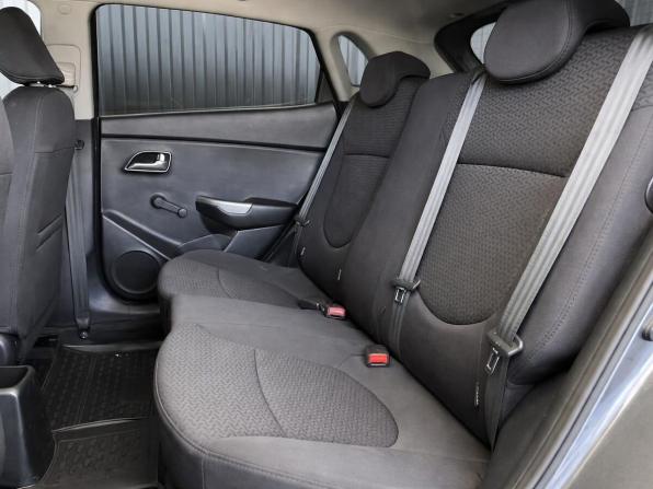 Kia Rio III Рестайлинг с пробегом 2017 года, цена 1 217 000 рублей, 77224 км, хэтчбек, Автокод Объявления