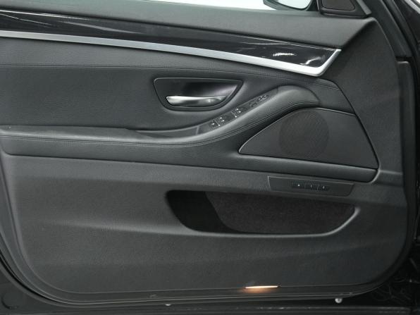 BMW 5 серии VI (F10/F11/F07) Рестайлинг с пробегом 2013 года, цена 2 150 000 рублей, 220454 км, седан, Автокод Объявления