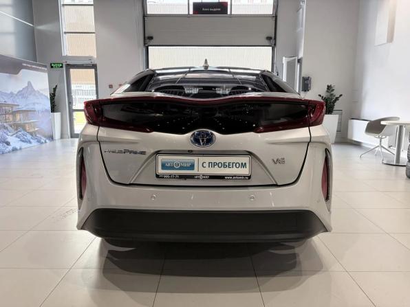 Toyota Prius IV (XW50) с пробегом 2018 года, цена 1 848 000 рублей, 143581 км, лифтбек, Автокод Объявления