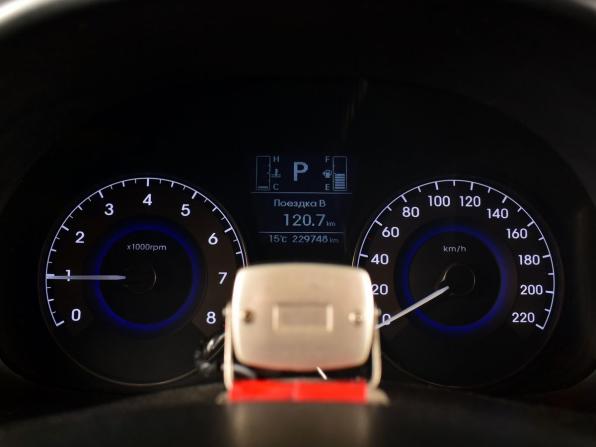 Hyundai Solaris I Рестайлинг с пробегом 2014 года, цена 949 999 рублей, 227549 км, седан, Автокод Объявления