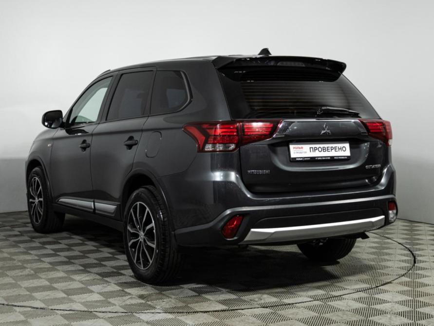 Mitsubishi Outlander III Рестайлинг 2 Санкт-Петербург  - изображение 8