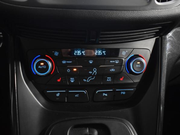 Ford Kuga II Рестайлинг с пробегом 2018 года, цена 1 825 000 рублей, 97595 км, внедорожник, Автокод Объявления