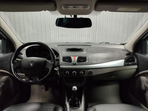 Renault Fluence I с пробегом 2011 года, цена 558 000 рублей, 207936 км, седан, Автокод Объявления