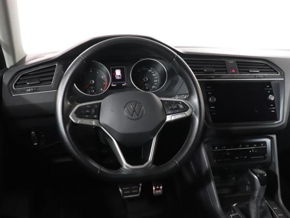 Volkswagen Tiguan II Рестайлинг с пробегом 2020 года, цена 3 349 900 рублей, 62000 км, внедорожник, Автокод Объявления