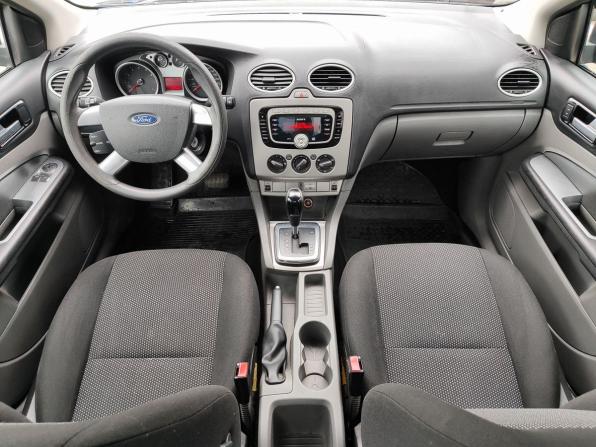 Ford Focus II Рестайлинг с пробегом 2010 года, цена 599 000 рублей, 177763 км, седан, Автокод Объявления