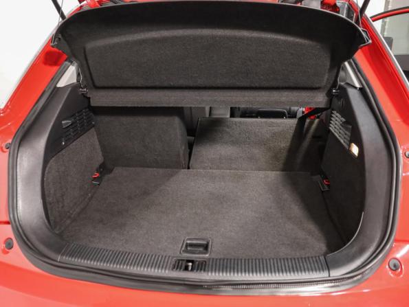 Audi A1 I (8X) с пробегом 2012 года, цена 1 149 000 рублей, 133028 км, хэтчбек, Автокод Объявления