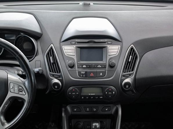 Hyundai ix35 I Рестайлинг с пробегом 2014 года, цена 1 470 000 рублей, 100000 км, внедорожник, Автокод Объявления