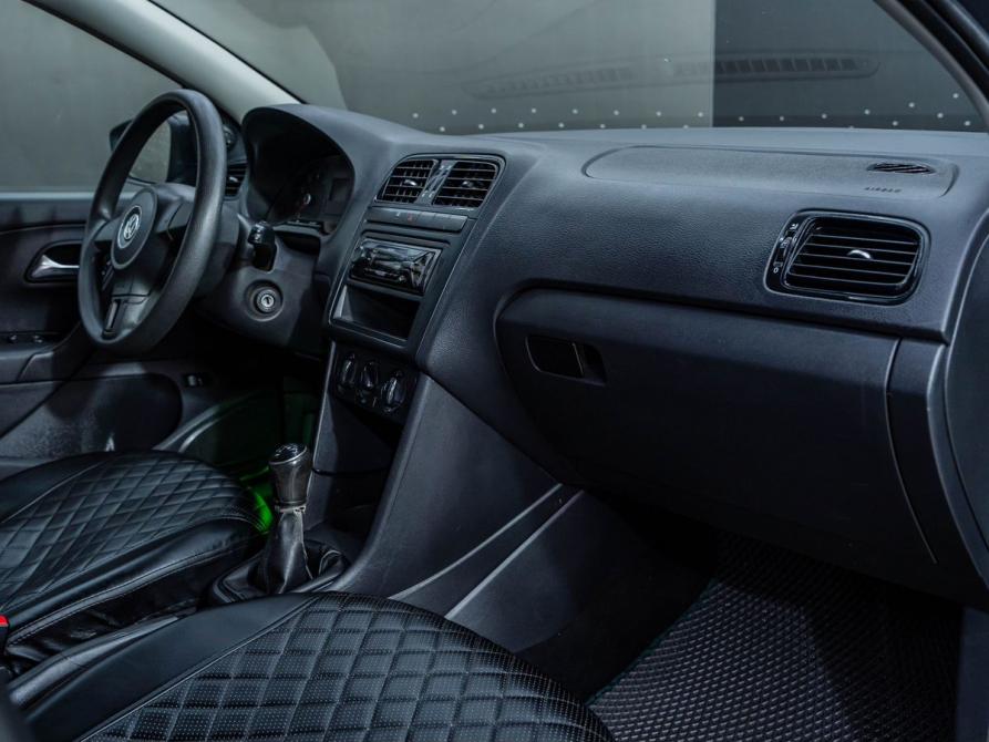 Volkswagen Polo V Самара  - изображение 14