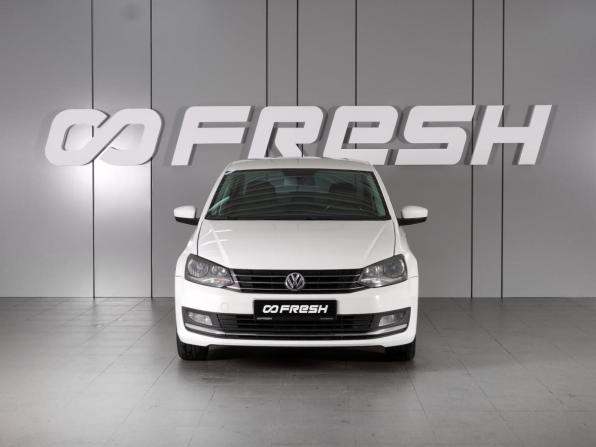 Volkswagen Polo V Рестайлинг с пробегом 2017 года, цена 1 040 000 рублей, 190537 км, седан, Автокод Объявления
