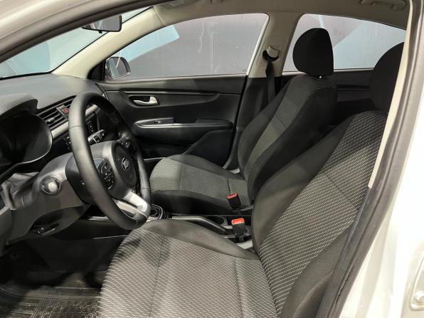 Kia Rio IV с пробегом 2018 года, цена 1 000 000 рублей, 69000 км, седан, Автокод Объявления