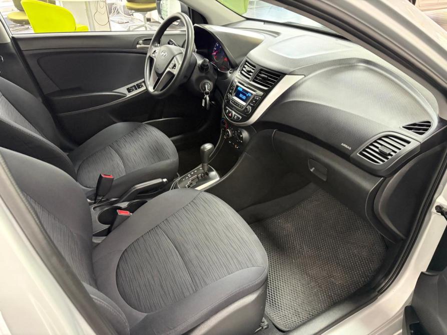 Hyundai Solaris I Рестайлинг Киров  - изображение 12