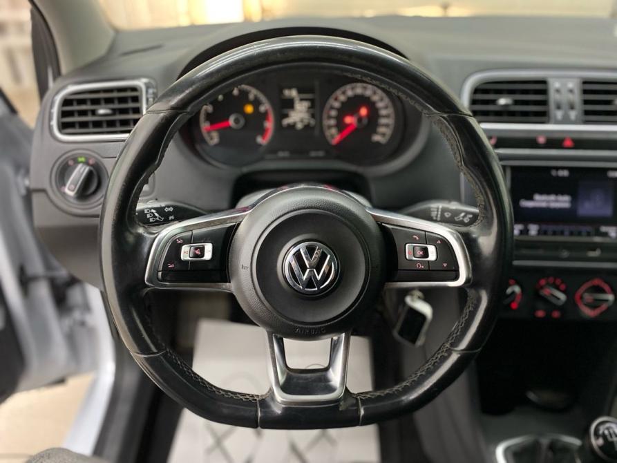 Volkswagen Polo V Рестайлинг Энгельс  - изображение 24