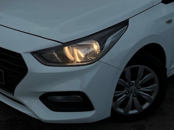 Hyundai Solaris II с пробегом 2019 года, цена 1 173 700 рублей, 111232 км, седан, Автокод Объявления