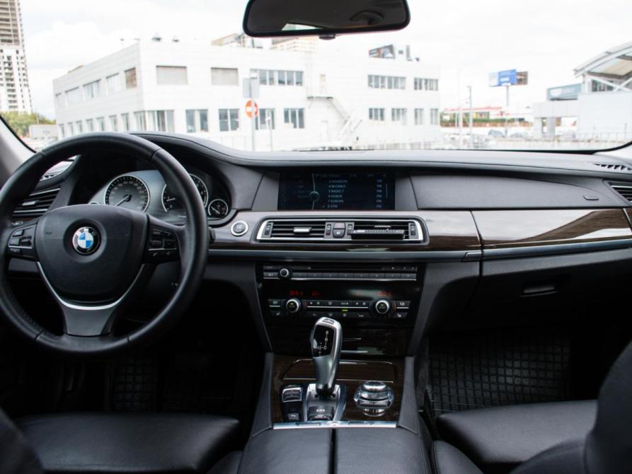 BMW 7 серии V (F01/F02/F04) Москва  - изображение 15