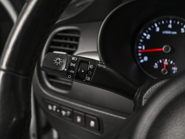 Kia Rio IV с пробегом 2019 года, цена 1 575 900 рублей, 148463 км, хэтчбек, Автокод Объявления
