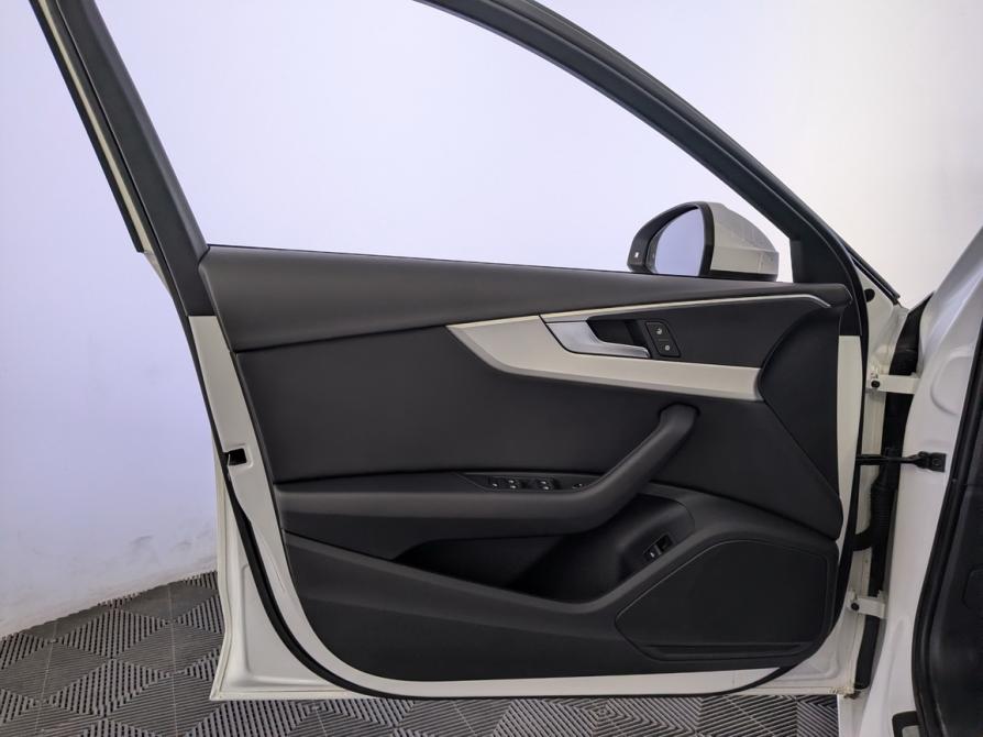 Audi A4 V (B9) Рестайлинг Москва  - изображение 19