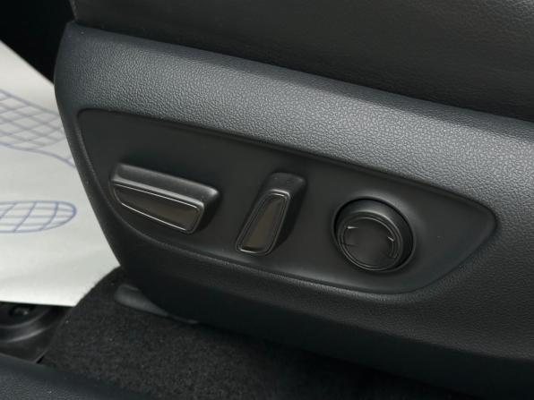 Toyota RAV4 V (XA50) с пробегом 2021 года, цена 3 760 000 рублей, 38090 км, внедорожник, Автокод Объявления