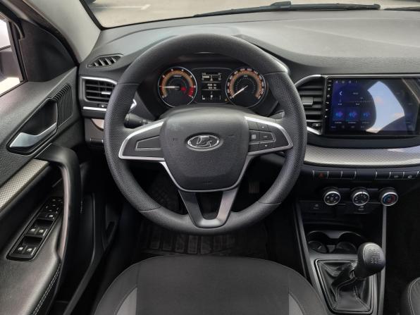 Lada (ВАЗ) Vesta I Рестайлинг (NG) с пробегом 2023 года, цена 1 209 000 рублей, 47296 км, седан, Автокод Объявления