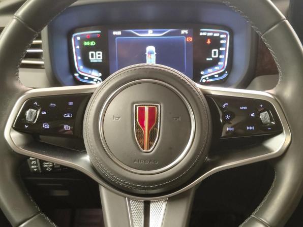 Hongqi HQ9 с пробегом 2022 года, цена 3 970 000 рублей, 79976 км, минивэн, Автокод Объявления