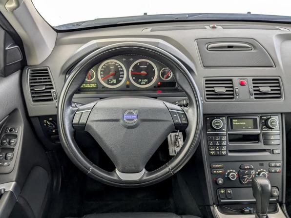 Volvo XC90 I Рестайлинг с пробегом 2013 года, цена 2 600 000 рублей, 111753 км, внедорожник, Автокод Объявления