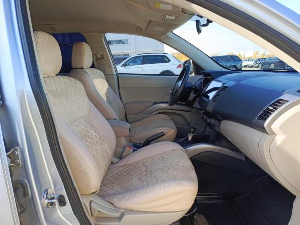 Mitsubishi Outlander II с пробегом 2008 года, цена 918 000 рублей, 205001 км, внедорожник, Автокод Объявления